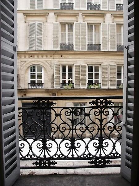 3 bedroom Paris apartment for short term stays, flat for rent Paris